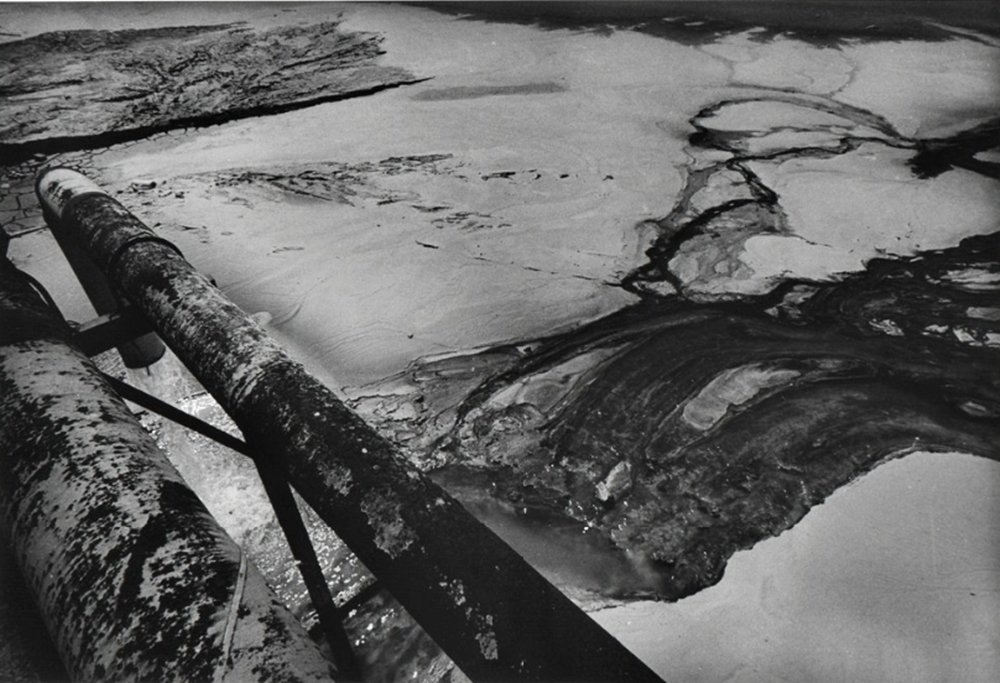 56. William Eugene Smith: l' Arte della "narrazione fotografica" 15 Sversamenti di mercurio nella baia di Minamata Giappone 1971 Foto William Eugene Smith