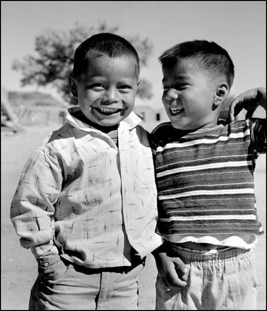 21.2 giovani messicani a new york 1958 Kees Scherer