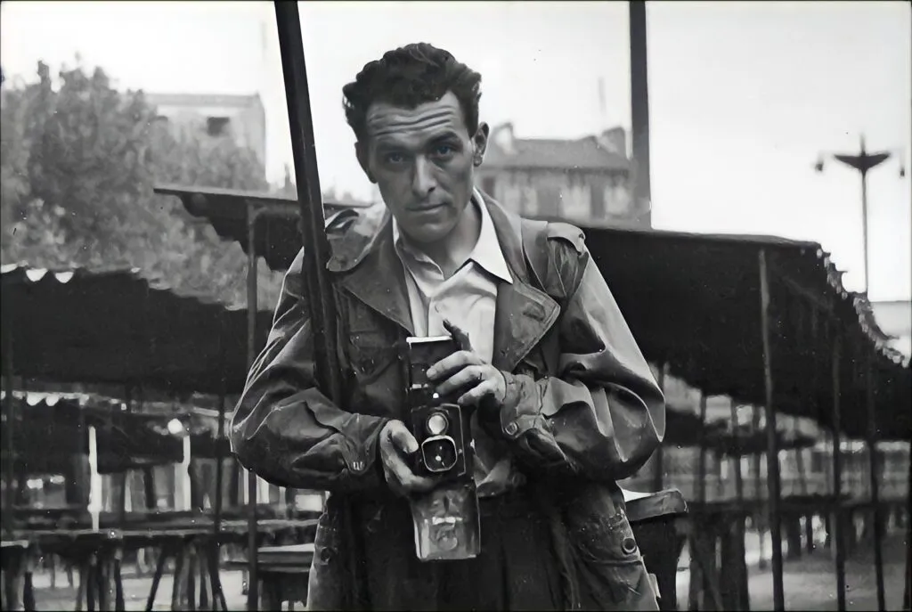 robert doisneau bacio all hotel de ville bestphotohistory 8