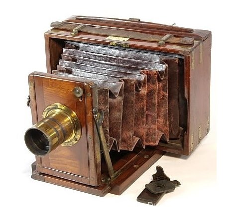 118 . Vittorio Sella - Le prime fotografie ad Alta Quota 11 Vittorio Sella camera Dallmayer modello Kinnearlastre30x40 cm best photo history