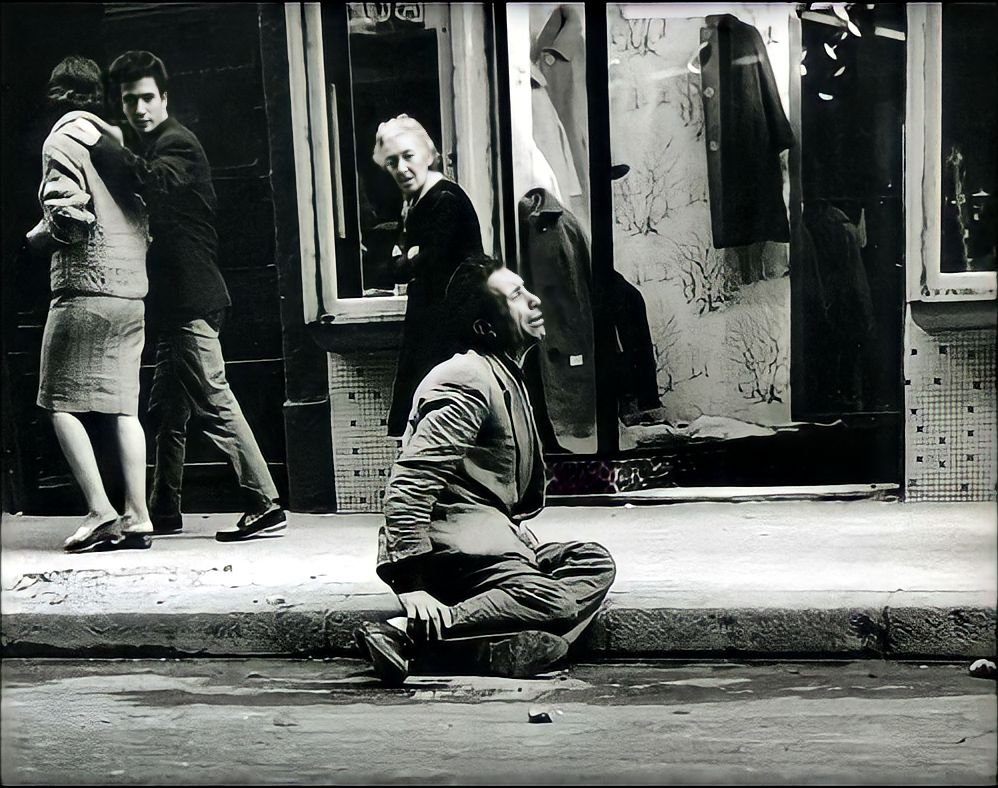 126. Joan Colom - "Il volto nascosto del Raval di Barcellona" 3 articolo joan colom il raval di barcellona best photo history 6