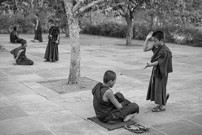 110. Nicholas Vreeland - Un Monaco con la Fotocamera 7 10.articolo nicholas vreeland best photo history
