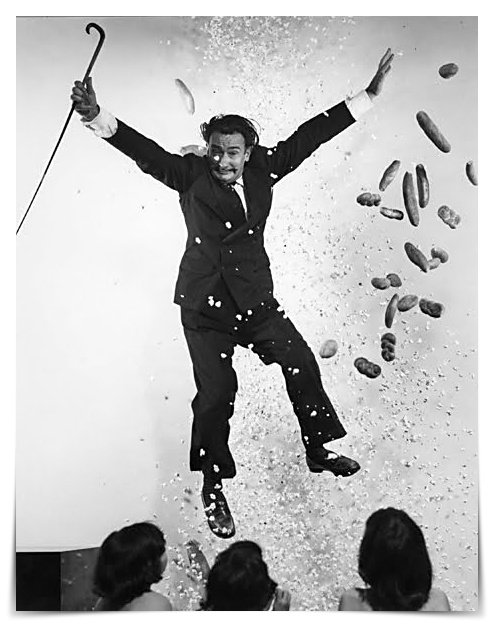 14a. Philippe Halsman- "Jumpology: Il Volo della Spontaneità" 13 13.Salvador Dali Phillippe Halsman Jumpology