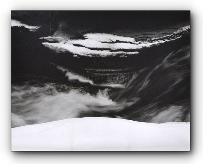 172. Minor White - La Teoria dell'Equivalenza 12 16.snow e running water 1960 Minor White Photo