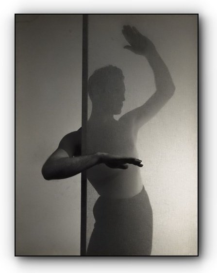 172. Minor White - La Teoria dell'Equivalenza 5 8.Lyrical study of the dancer John George1950. Minor White Photo