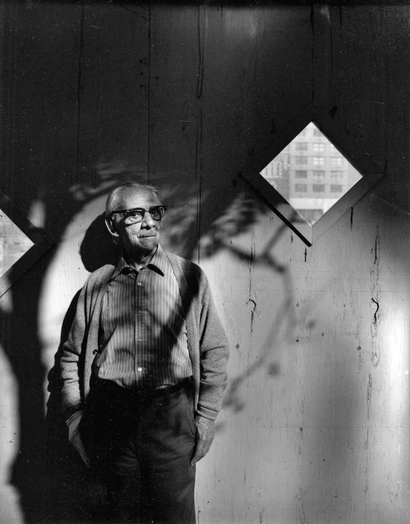 23b. Arnold Newman – Il volto dei Fotografi 10 10.Manuel Alvarez Bravo 1987 by Arnold Newman