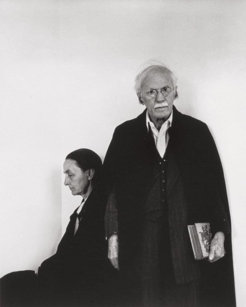 23b. Arnold Newman – Il volto dei Fotografi 12 12.Alfred Steiglitz and georgia OKeefe NYC 1944 Arnold Newman photo