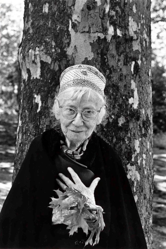 23b. Arnold Newman – Il volto dei Fotografi 17 17.imogen cunningham 1969 Arnold Newman photo