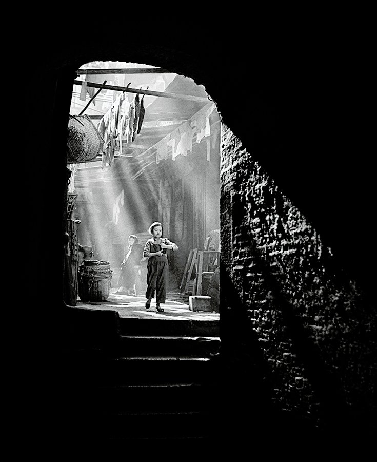 153. Fan Ho – L'incanto senza tempo della perduta Hong Kong 10 10.Hong Kong anni 1950 60. Fan Ho foto