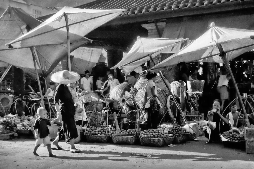2.Hong Kong anni 1950 60. Fan Ho