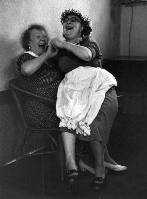 21.Grace Robertson Mothers Day Off 1954