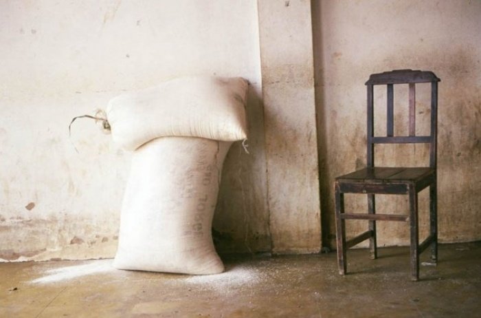 98. Rio Branco – La bellezza dell’immagine tra luce, colore e dolore 3 3.Due sacchi di farina Miguel Rio Branco