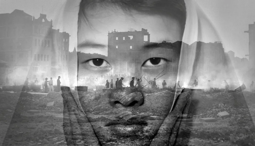 30.A Hong Kong Memori Fan Ho double exposure 1
