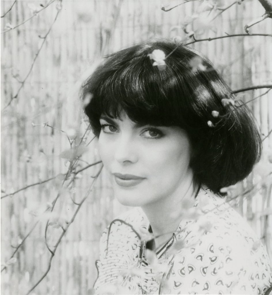 40. Norman Parkinson – L’Occhio Eccentrico della Moda 32 31.Mirelle Mathieu anni 70 Norman Parkinson