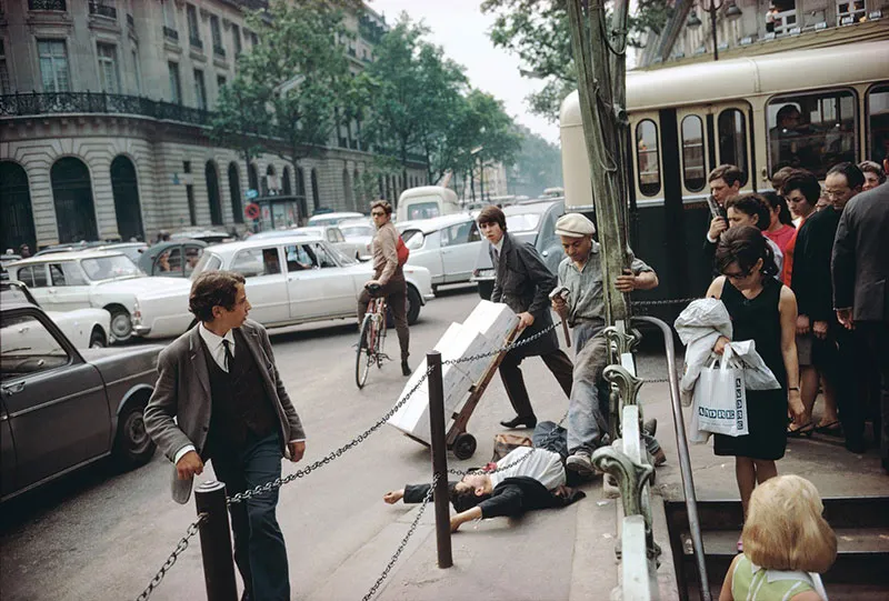 3.Joel Meyerowitz Paris France 196