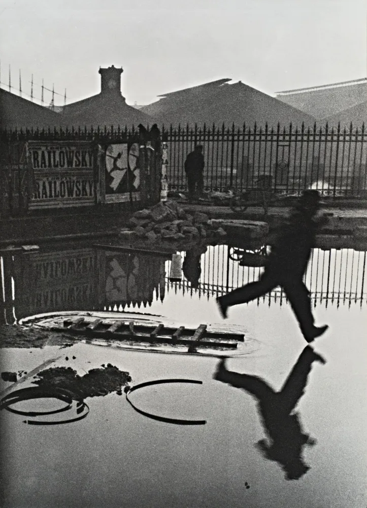 Derriere la Gare Saint Lazare Parigi nel 1932. H.Cartier Bresson