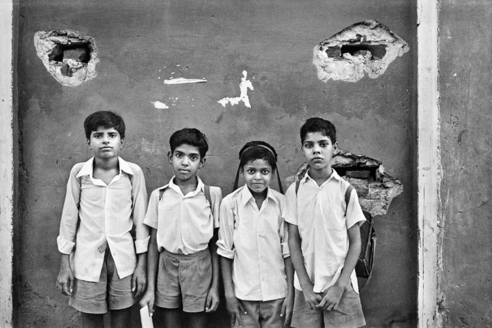 12. Bambini Raghu Rai foto