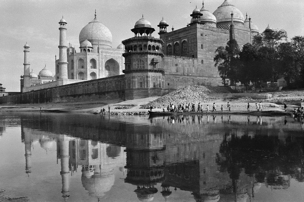 161. Raghu Rai : la Fotografia come esperienza di verità 30 30.Taj Mahal. Raghu Rai