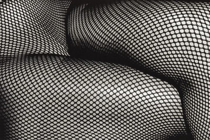 128.Daido Moriyama – Visioni oniriche della realtà 32 32.Tights. Daido Moriyama foto