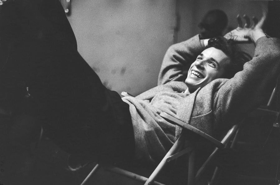 22.Brilliant young canadian pianist Glenn Gould laughing at a Columbia Recording Studio 1955