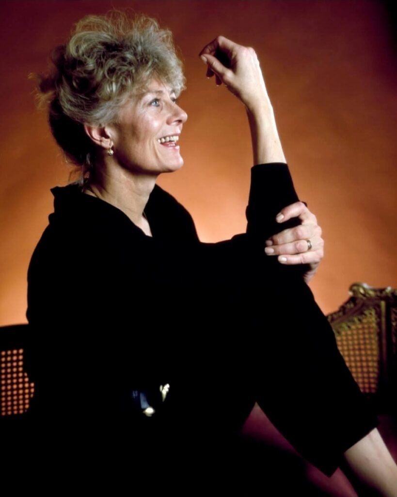 41.Vanessa Redgrave by Yousuf Karsh 1989