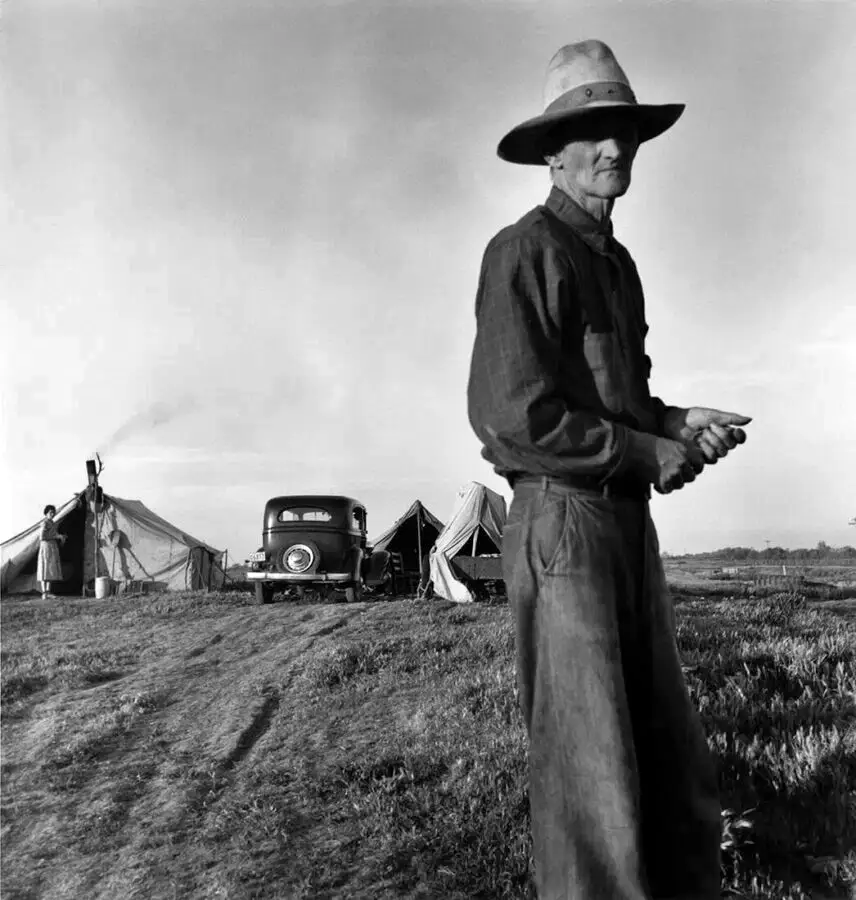 9.Rifugiati per la siccita 1935 circa