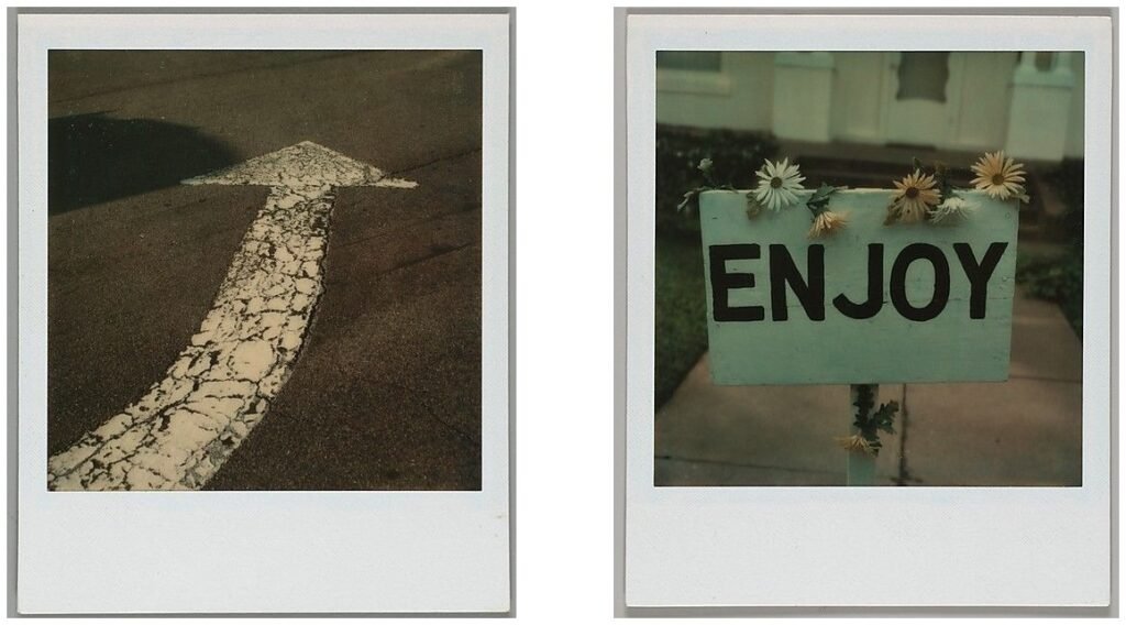 15. Walker Evans – Il fotografo dallo sguardo discreto tra realtà e poesia 52 52.Street Arrow Instant color print 1973 74. Walker Evans