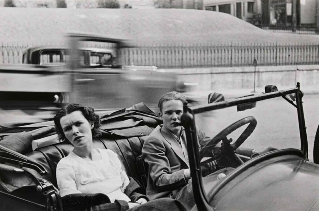 15. Walker Evans – Il fotografo dallo sguardo discreto tra realtà e poesia 6 6.Parked Car Small Town Main Street 1932 by Walker Evans