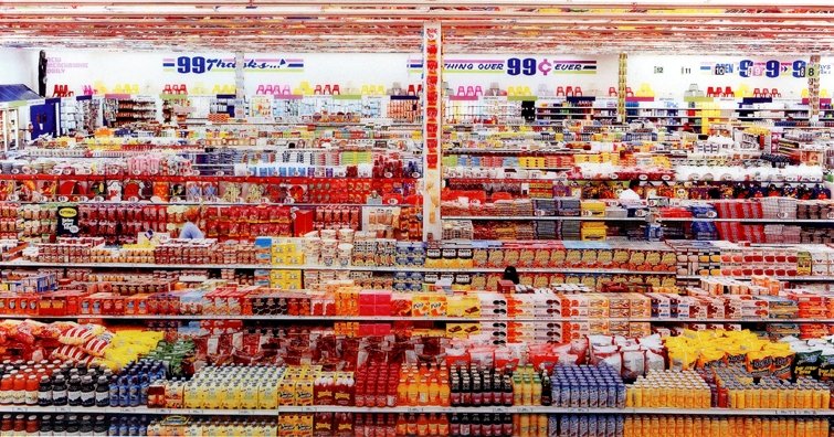 9.Andreas Gursky – 99 Cent II Diptychon 2001