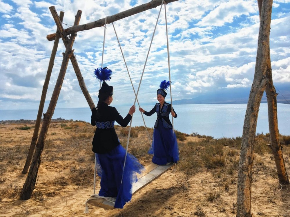Nasiba Nurmatova Kyrgystan danza 2019
