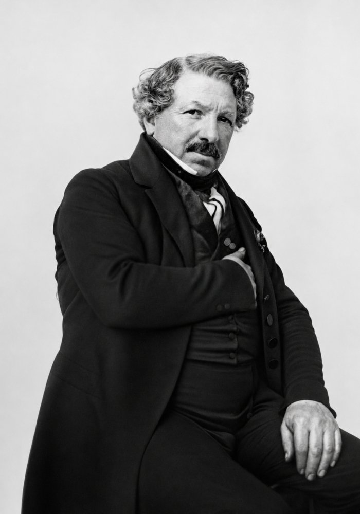 7.louis jacques daguerre Pittore francese inventore del diorama e del dagherrotipo 1837 co inventore 1