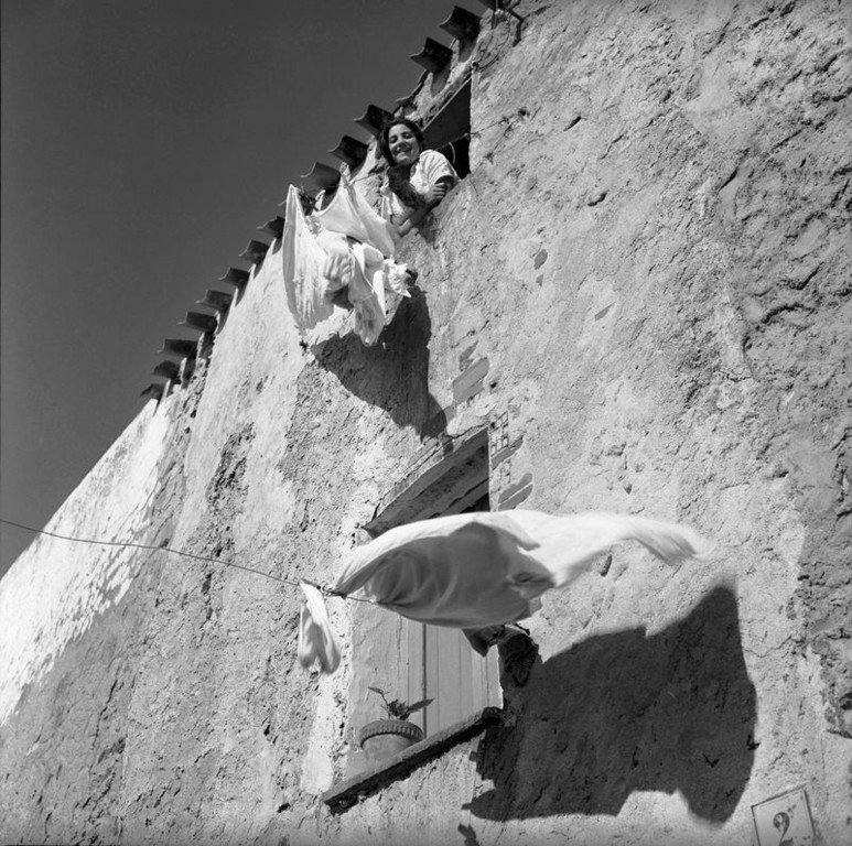 12.Castelsardo giugno 1956.Sardegna Jean Dieuzaide