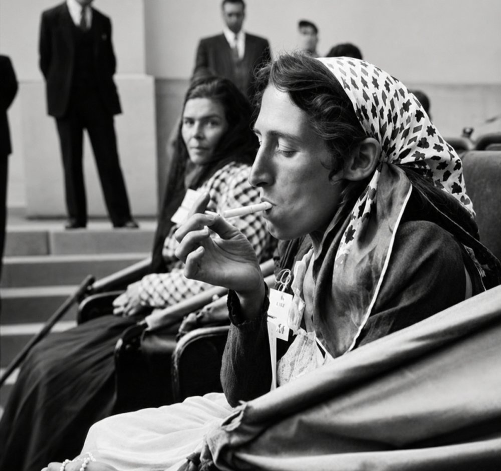 52.The Cigarette Pilgrimage of the Gypsies 1957.Toutes les femmes du monde Tutte le donne del mondo Turchia 1955